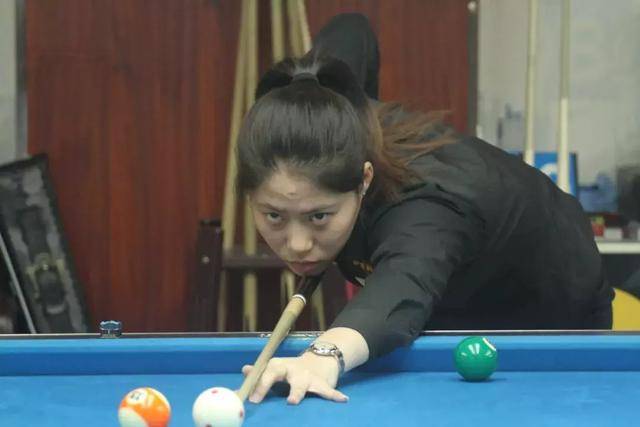 被限制得极 被限制得极